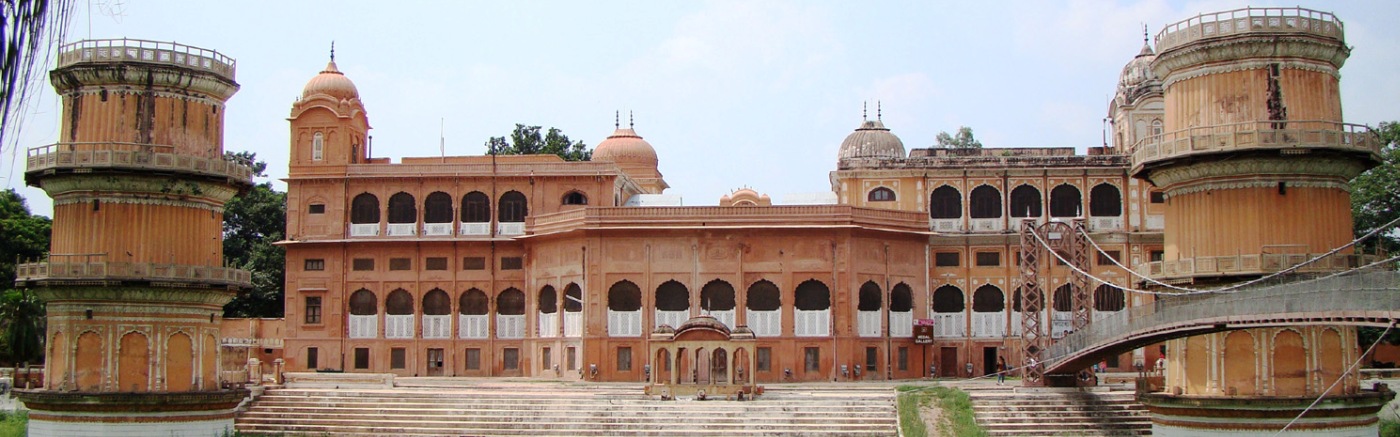 Sheesh Mahal